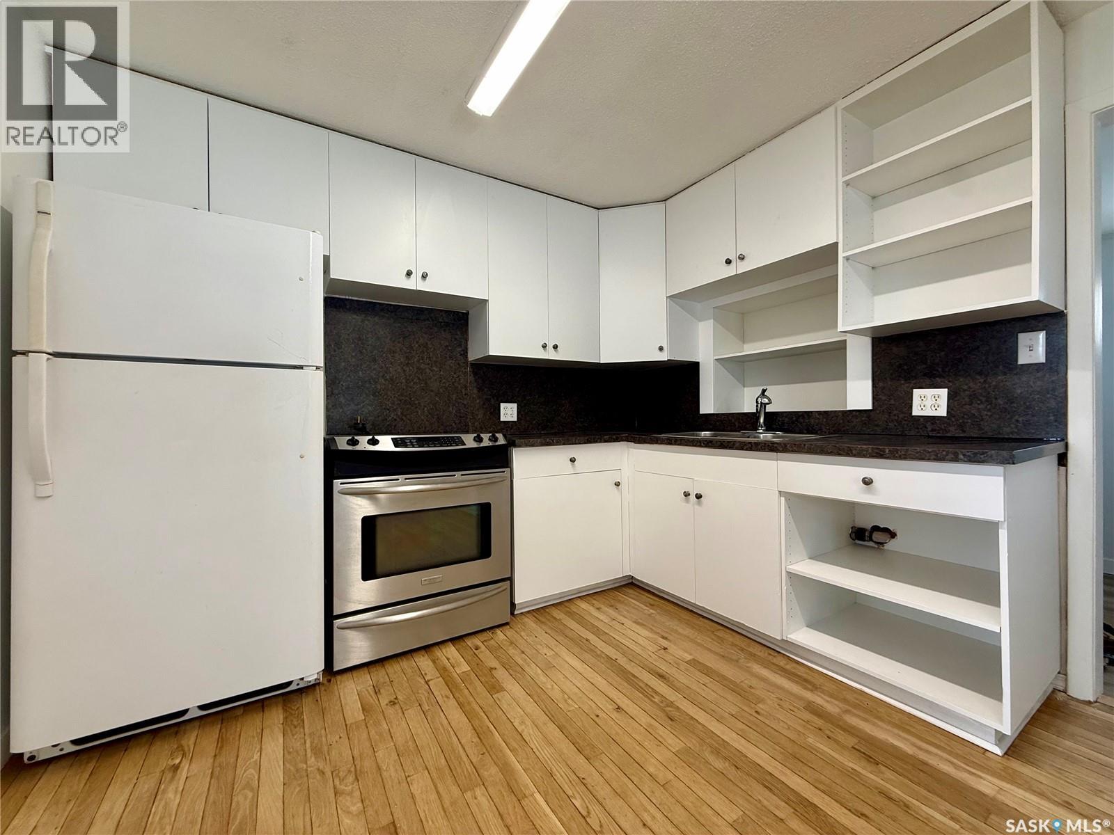 306 Gladstone Avenue S, Yorkton, Saskatchewan  S3N 3W3 - Photo 3 - SK032795