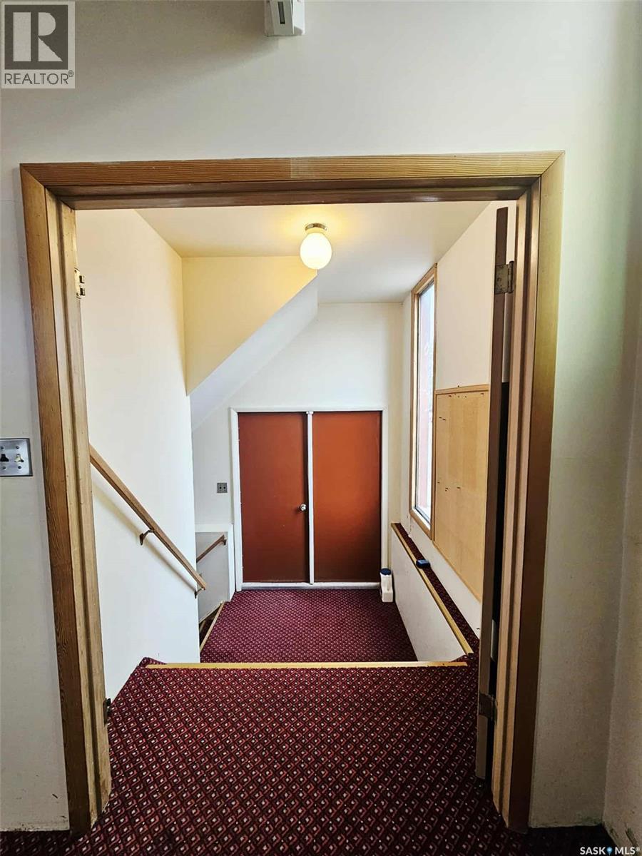 444 Esterhazy Street, Esterhazy, Saskatchewan  S0A 0X0 - Photo 3 - SK032728