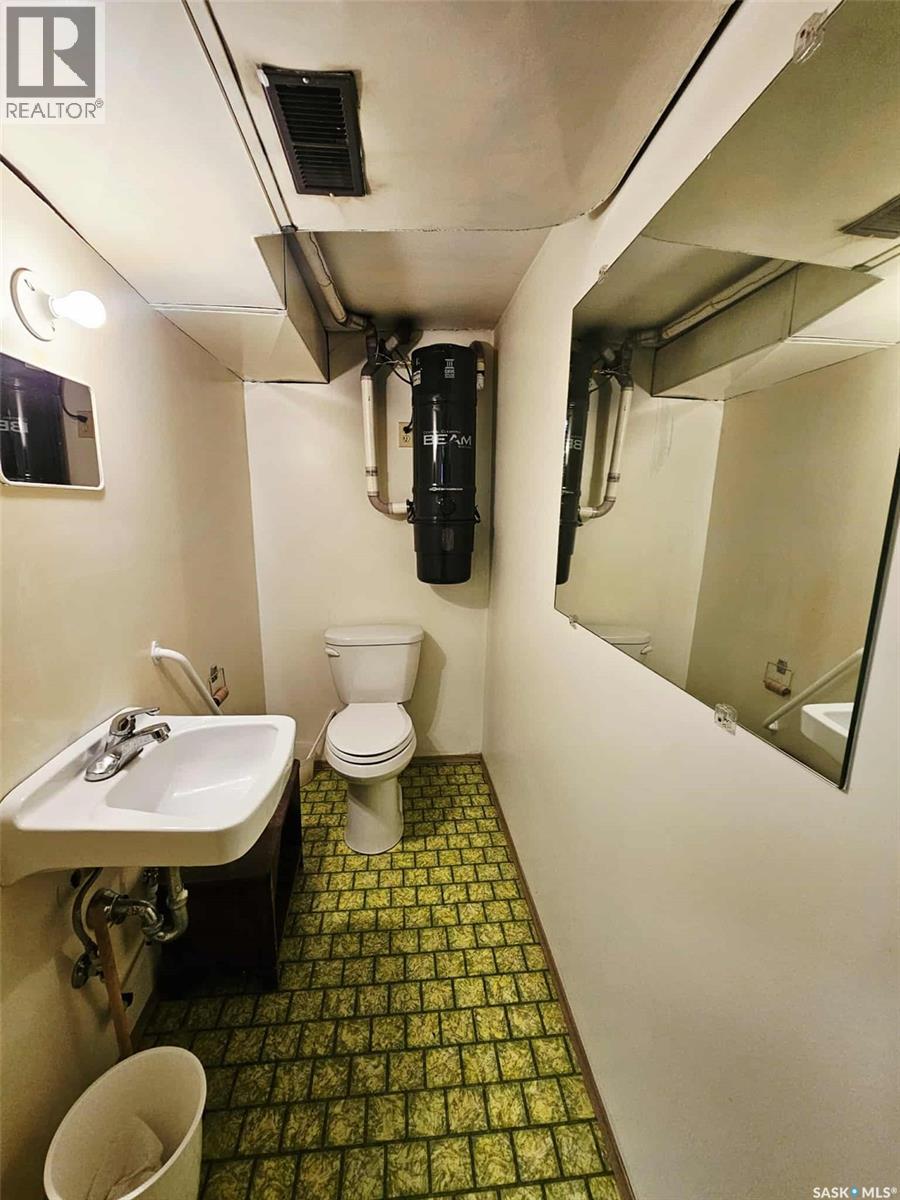 444 Esterhazy Street, Esterhazy, Saskatchewan  S0A 0X0 - Photo 36 - SK032728