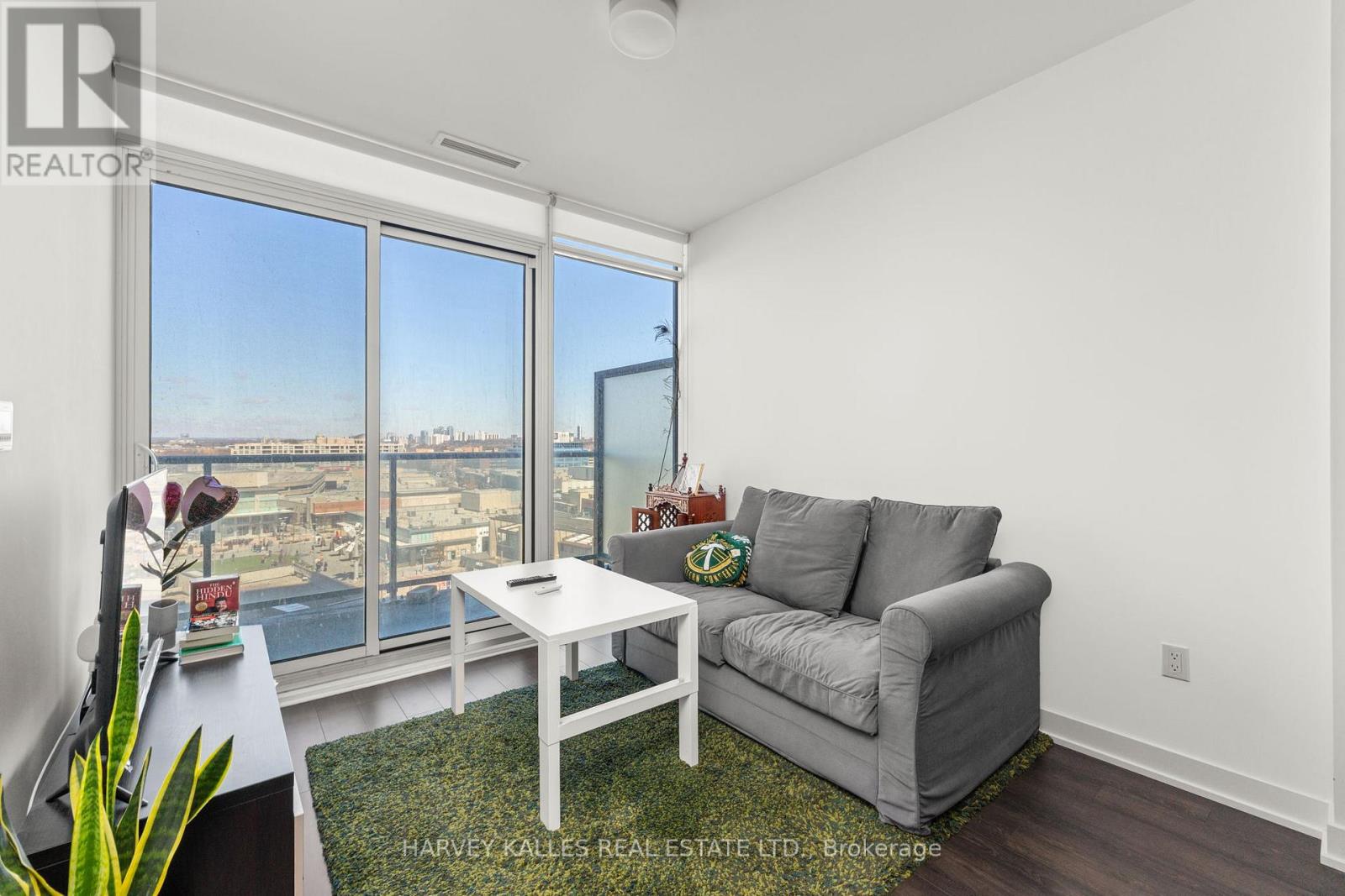 716 - 50 O'neill Road, Toronto, Ontario  M3C 0R1 - Photo 6 - C12992920