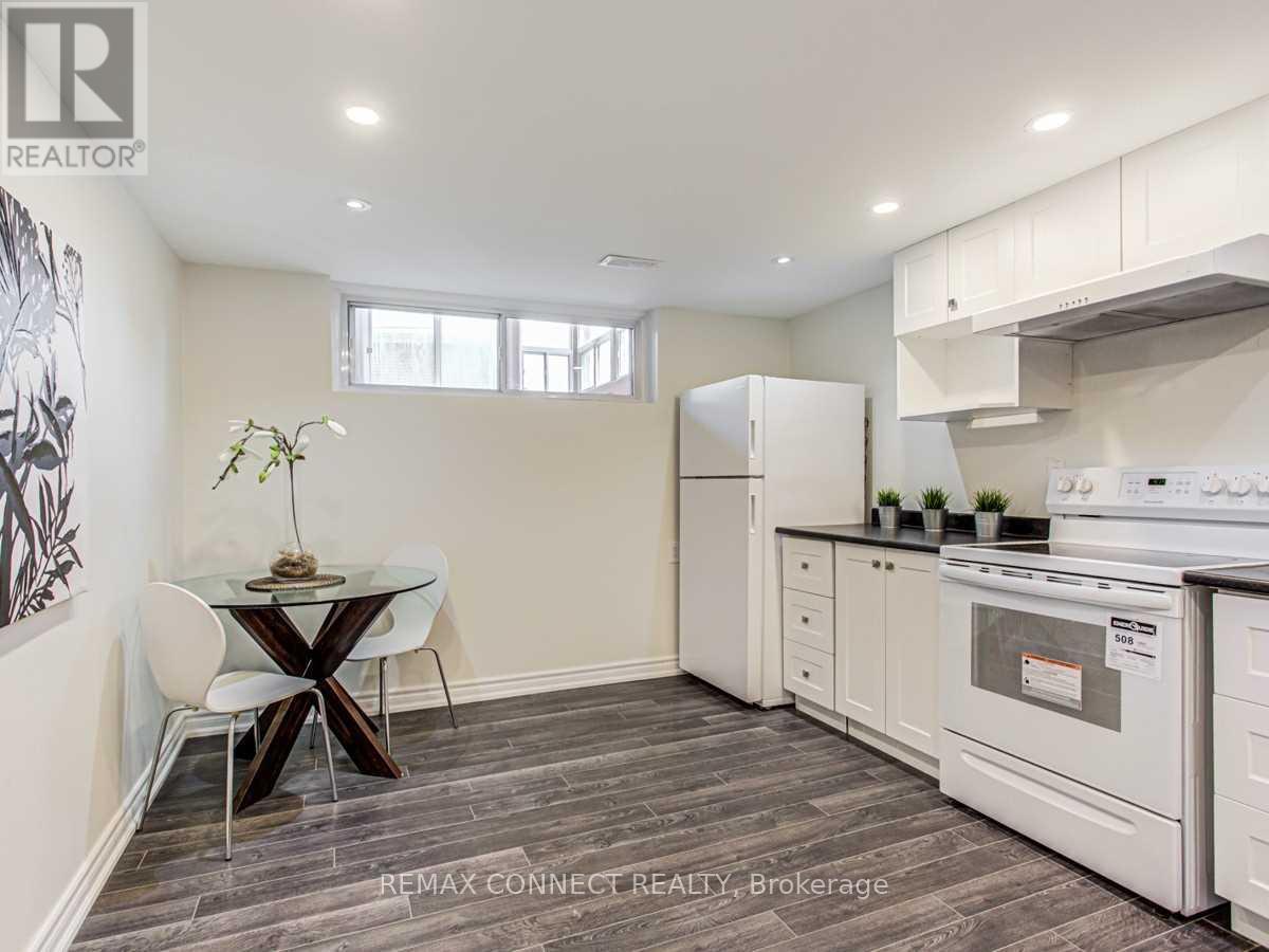 107 Sweeney Drive, Toronto, Ontario  M4A 1T8 - Photo 17 - C12992928