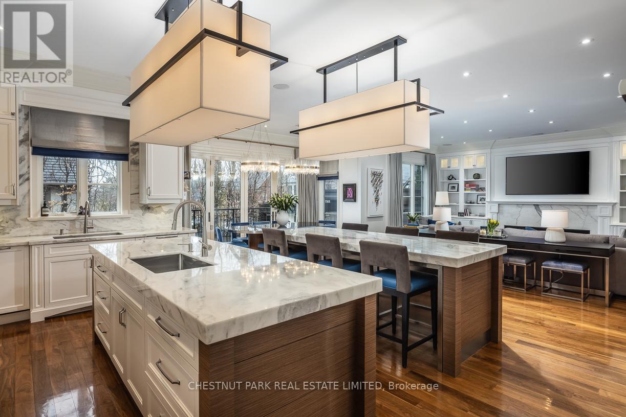 9 Dewbourne Avenue, Toronto, Ontario M5P 1Z1 - Photo 16 - C12992952