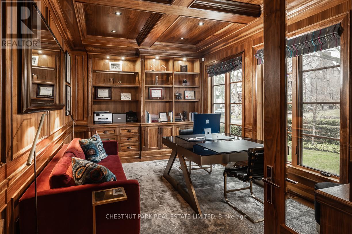 9 Dewbourne Avenue, Toronto, Ontario M5P 1Z1 - Photo 20 - C12992952