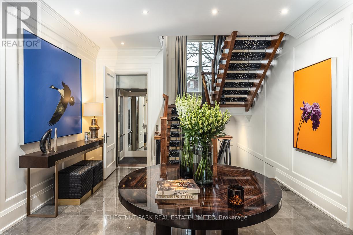 9 Dewbourne Avenue, Toronto, Ontario M5P 1Z1 - Photo 23 - C12992952