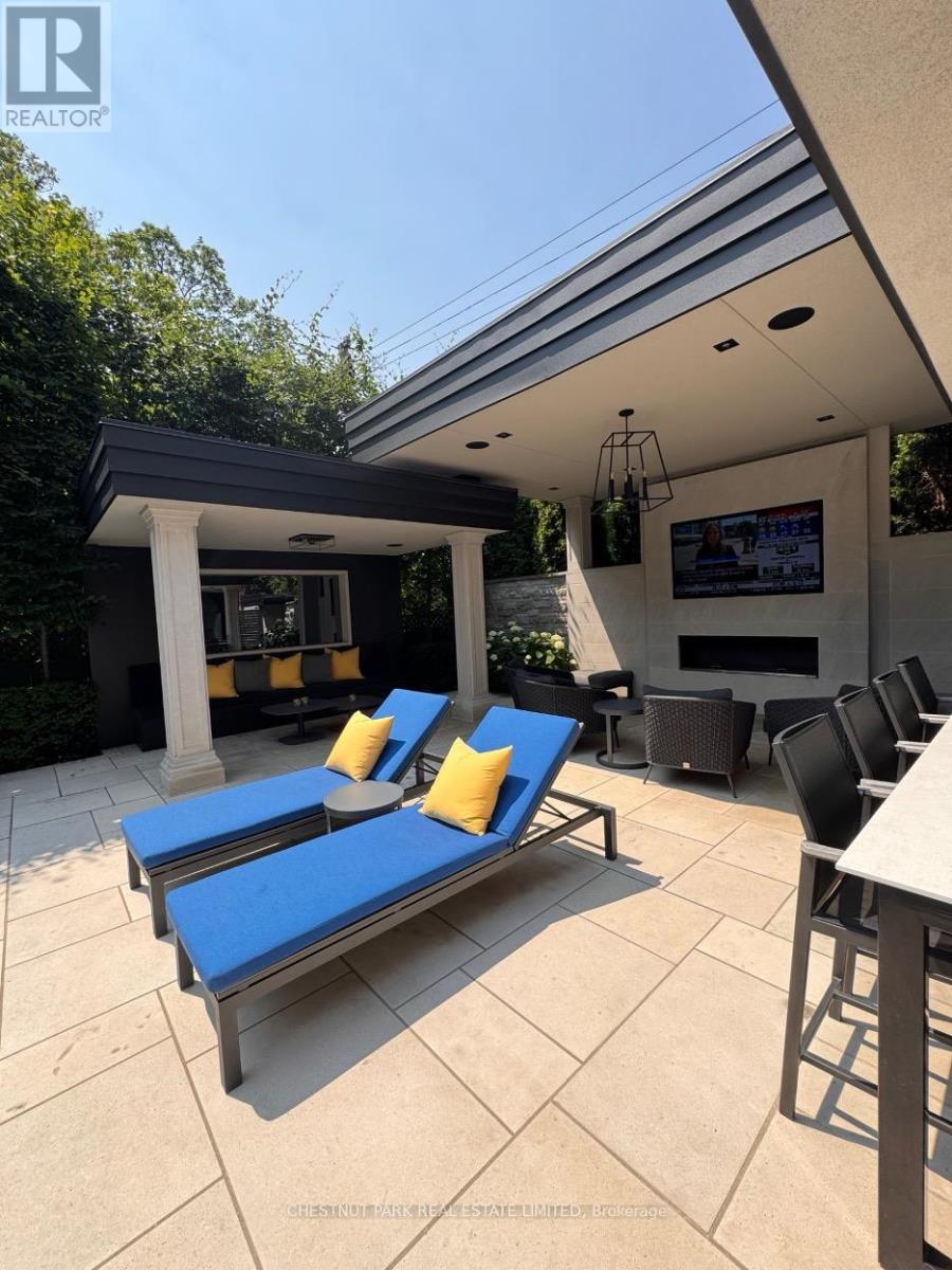 9 Dewbourne Avenue, Toronto, Ontario M5P 1Z1 - Photo 44 - C12992952