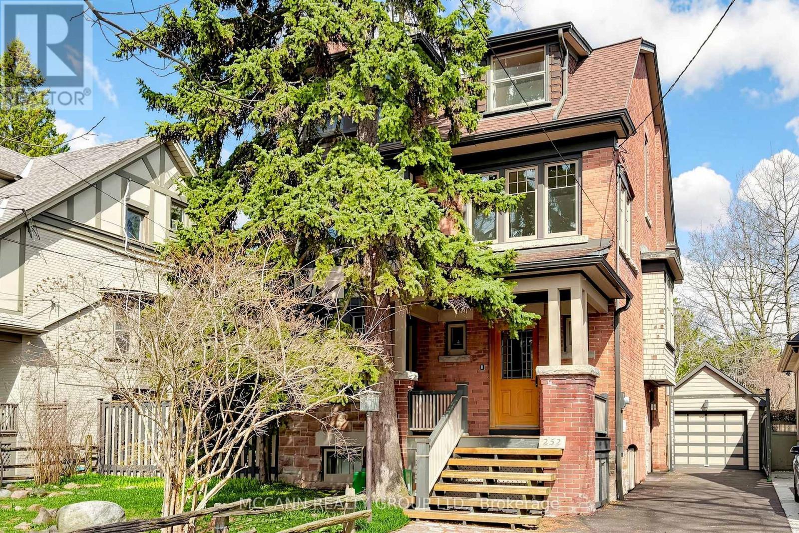 252 SHELDRAKE BOULEVARD, Toronto, Ontario