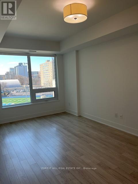 401 - 310 Tweedsmuir Avenue, Toronto, Ontario  M5P 2Y2 - Photo 18 - C12993016