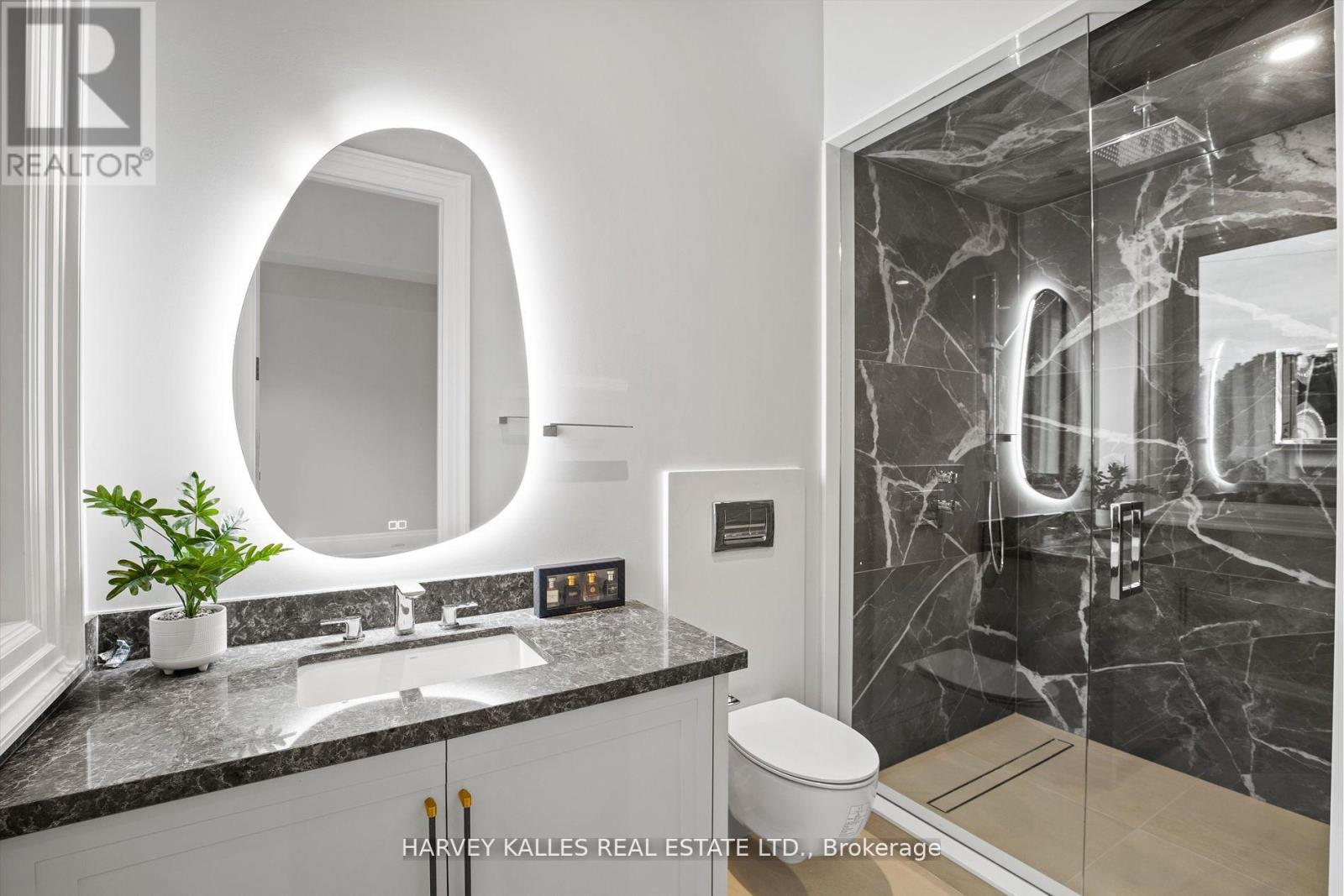 1 Silvergrove Road, Toronto, Ontario  M2L 2N5 - Photo 28 - C12993048