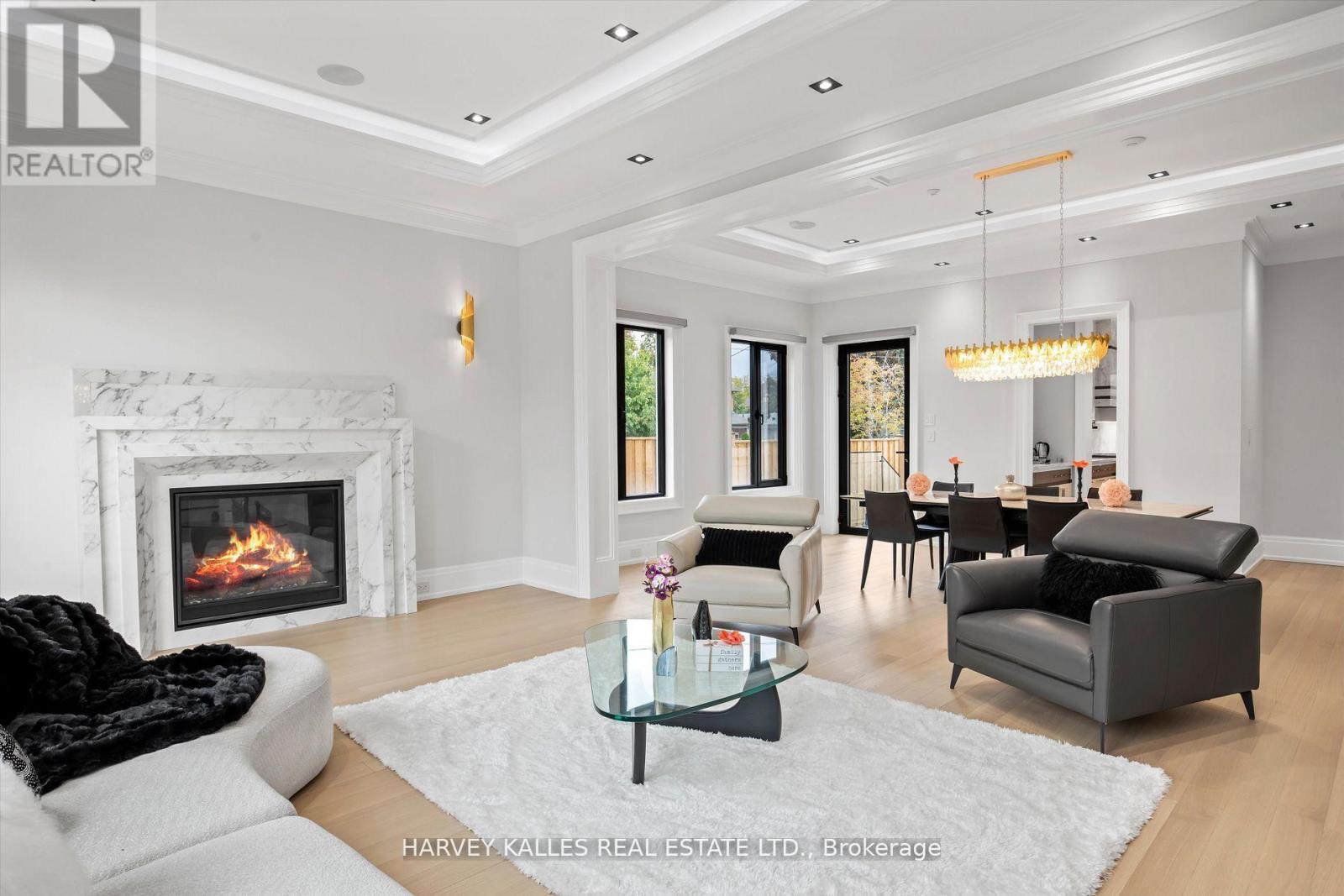 1 Silvergrove Road, Toronto, Ontario  M2L 2N5 - Photo 9 - C12993048