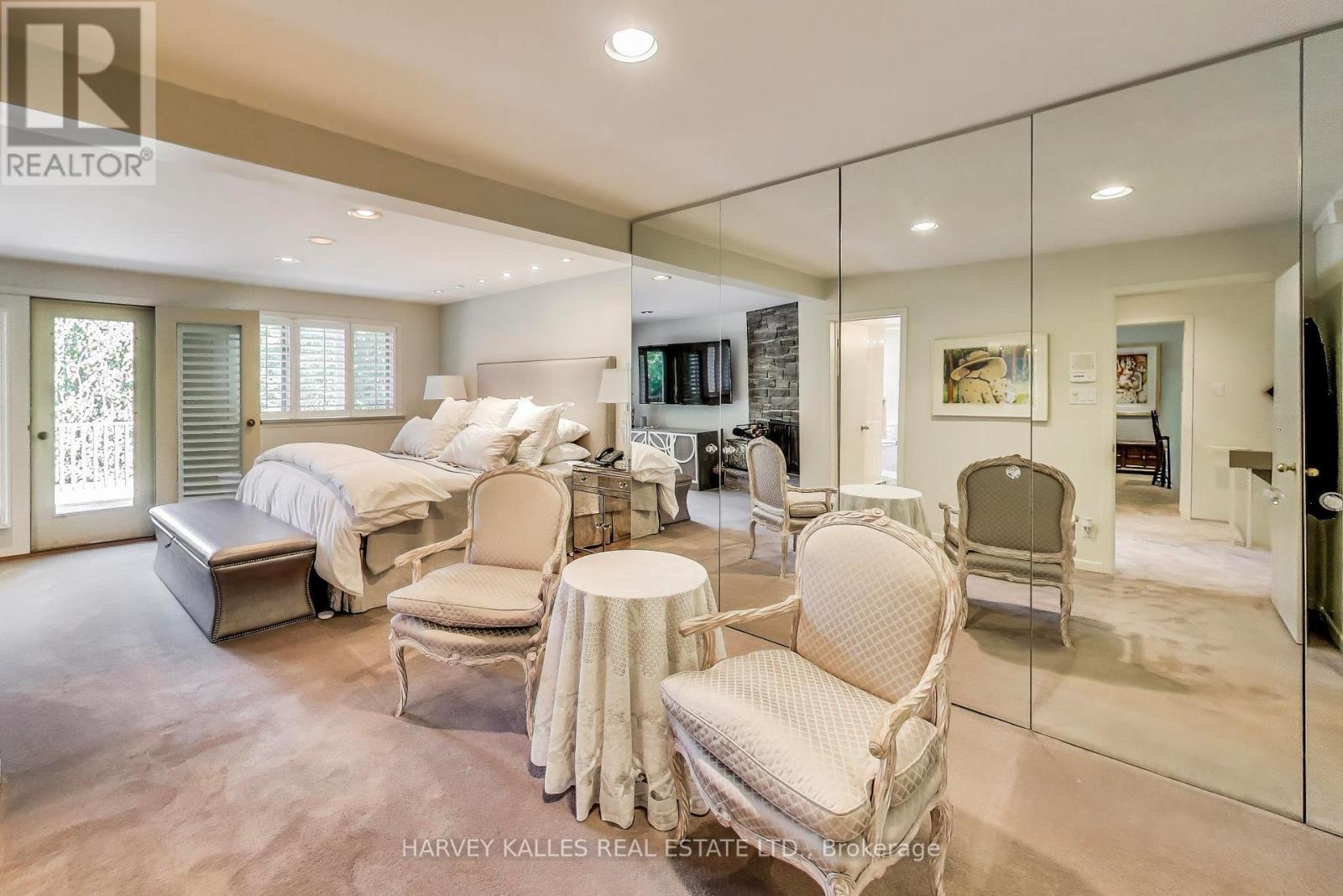 103 Vesta Drive, Toronto, Ontario M5P 2Z8 - Photo 27 - C12993056