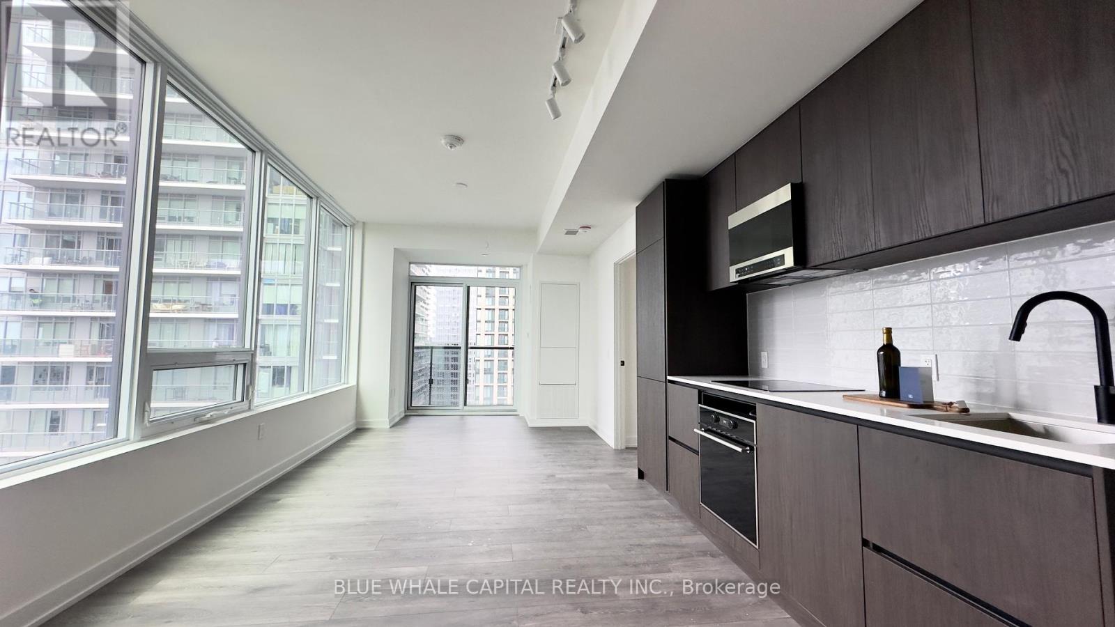 2202 - 117 Broadway Avenue, Toronto, Ontario M4P 1V3 - Photo 5 - C12993088