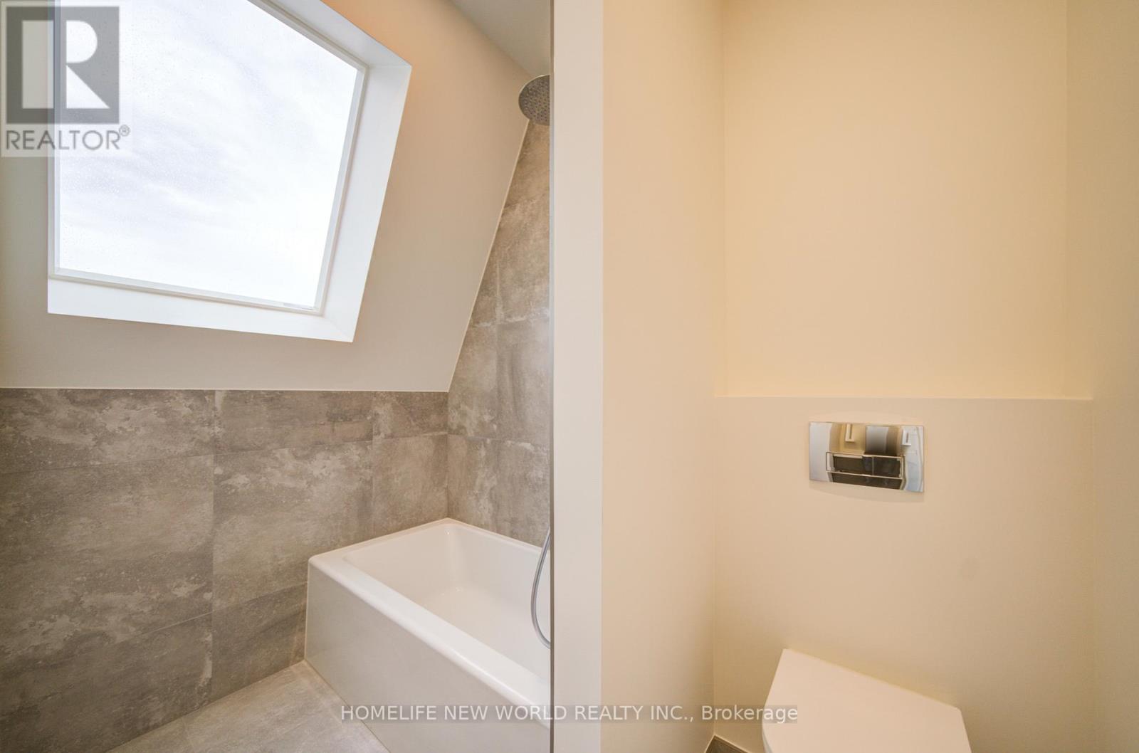 Unit 4 - 78 Gladstone Avenue, Toronto, Ontario  M6J 3K8 - Photo 7 - C12993144