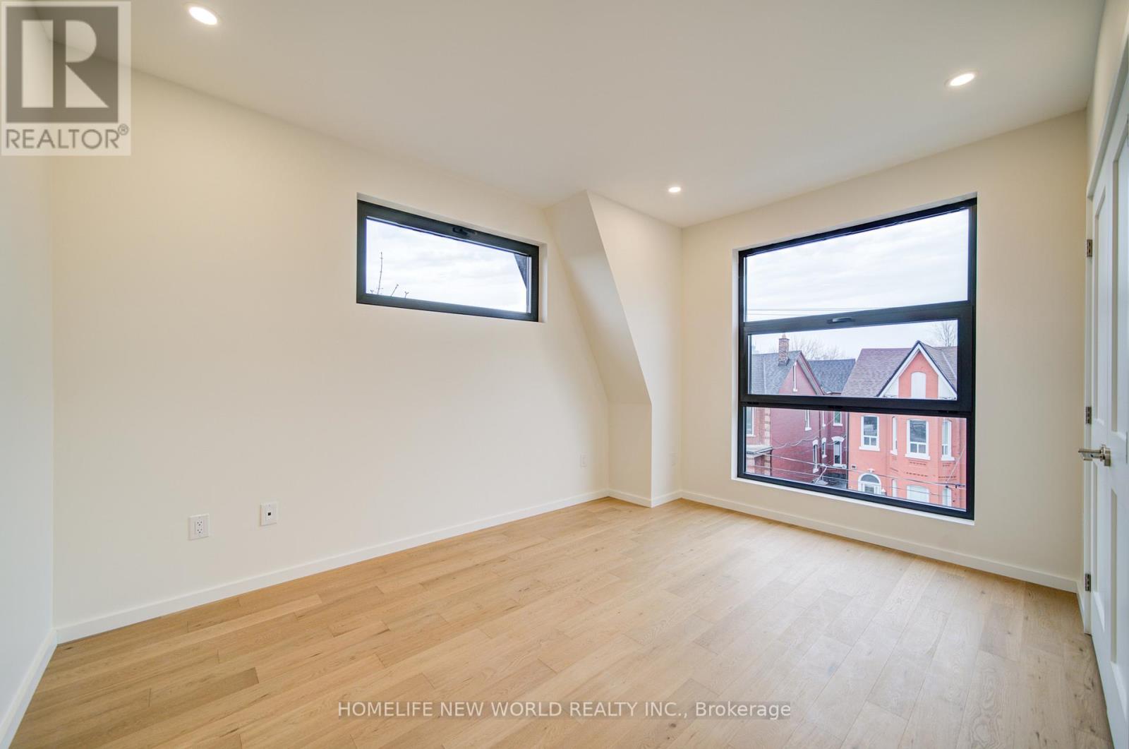 Unit 4 - 78 Gladstone Avenue, Toronto, Ontario  M6J 3K8 - Photo 8 - C12993144