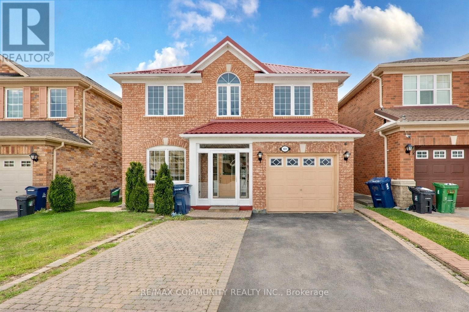 101 MEANDERING TRAIL, Toronto, Ontario