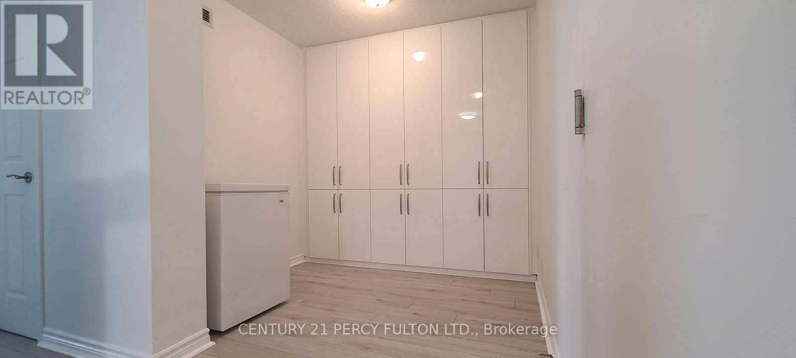 1422 - 18 Mondeo Drive, Toronto, Ontario M1P 5C8 - Photo 13 - E12993000