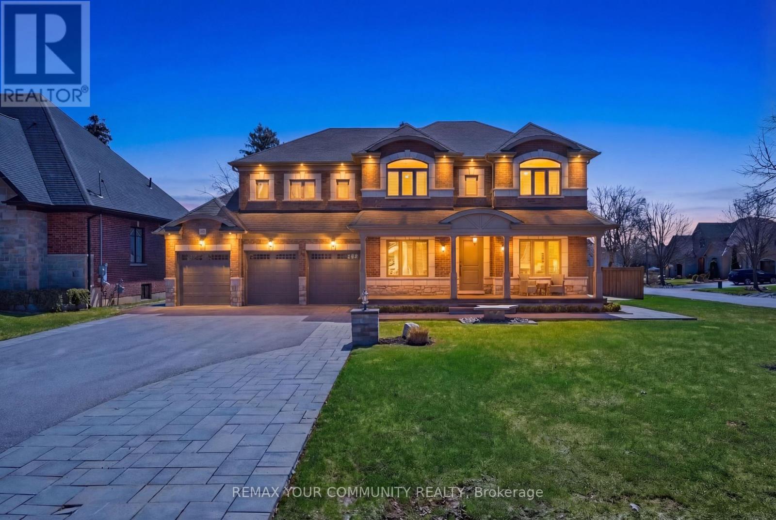 33 NORTH STREET, Whitby, Ontario