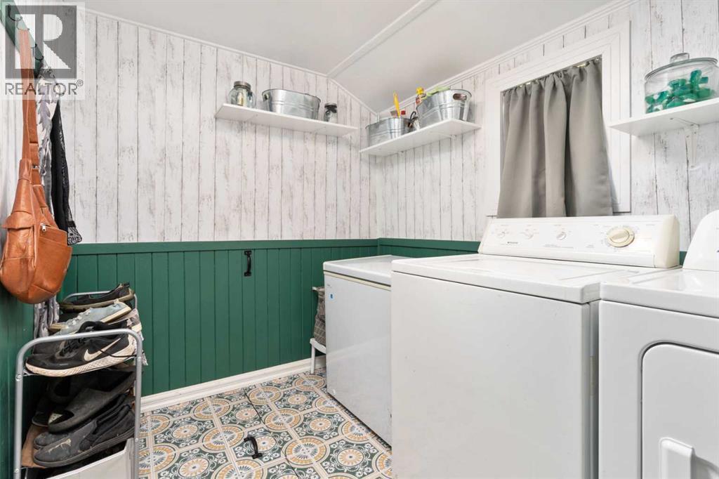 5025 54 Street, Daysland, Alberta  T0B 1A0 - Photo 14 - A2292906