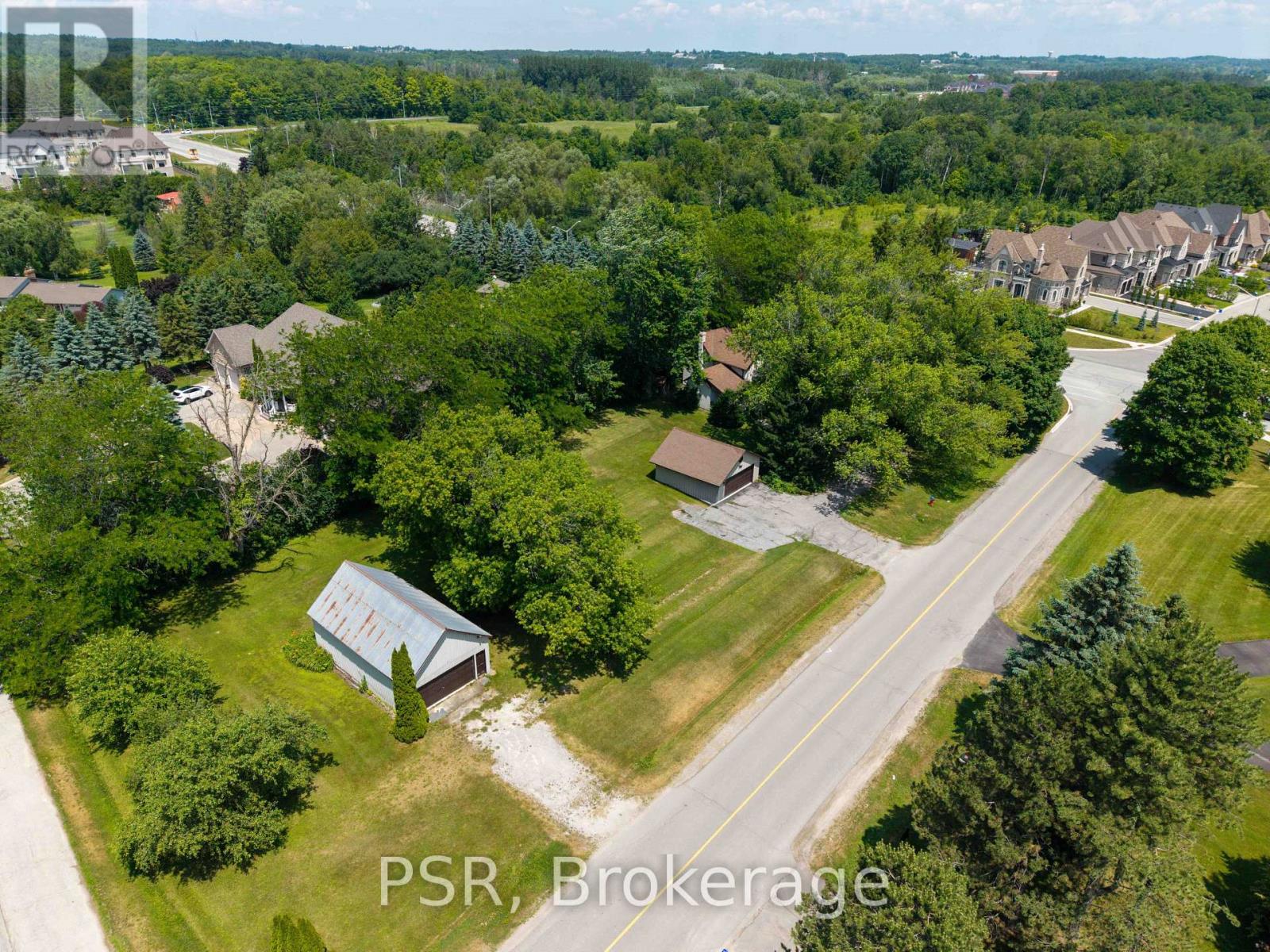 10 Kingscross Drive, King, Ontario L7B 1E5 - Photo 26 - N12992950