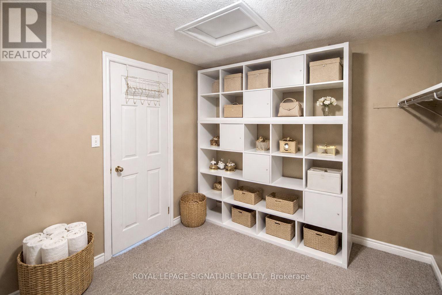 2074 Cynthia Court, Innisfil, Ontario  L9S 4Z1 - Photo 14 - N12992982