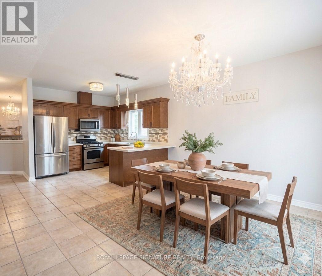 2074 Cynthia Court, Innisfil, Ontario  L9S 4Z1 - Photo 7 - N12992982