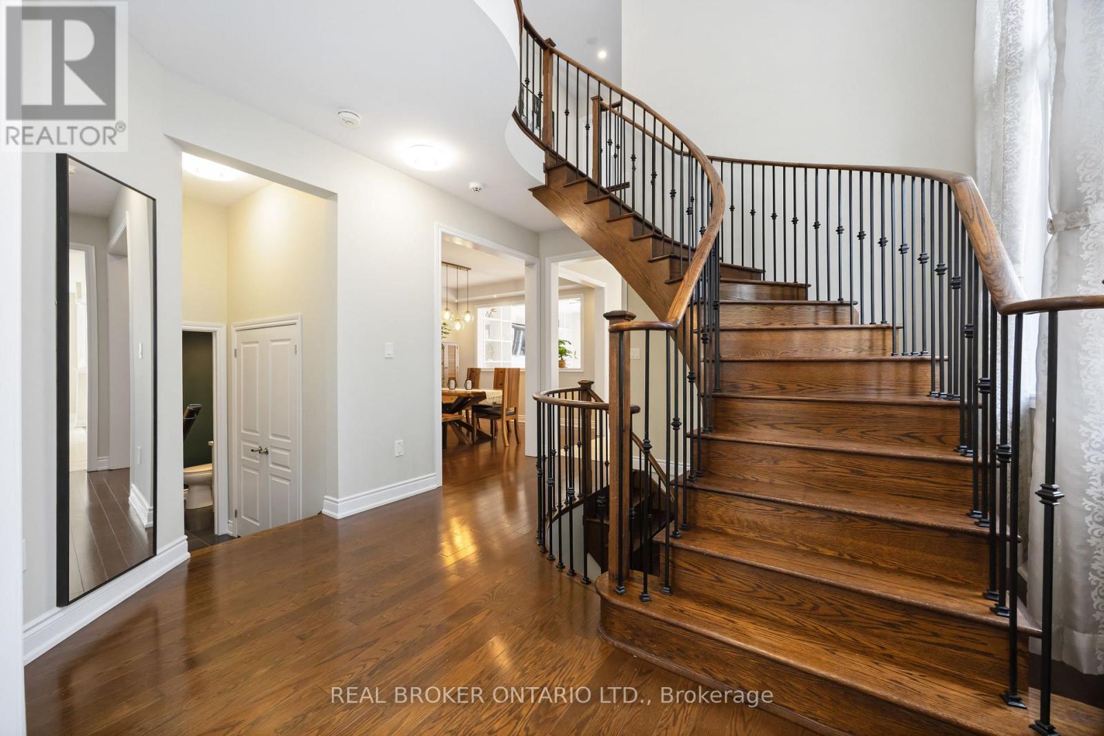 40 Mack Clement Lane, Richmond Hill, Ontario  L4S 0G2 - Photo 18 - N12993038