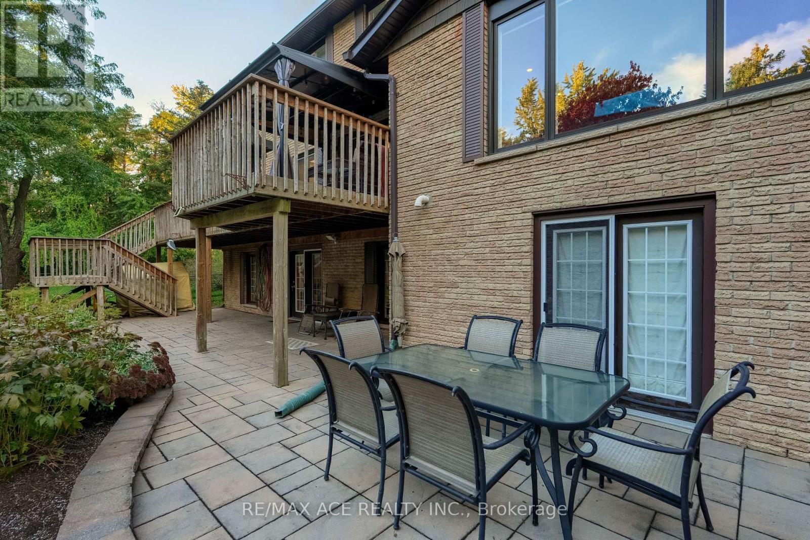 17 Black Willow Court, Richmond Hill, Ontario  L4E 2M7 - Photo 45 - N12993092