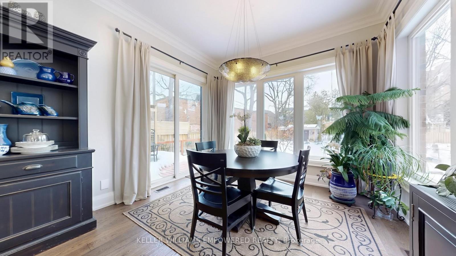 29 Bedford Park Avenue, Richmond Hill, Ontario L4C 2N9 - Photo 13 - N12993118