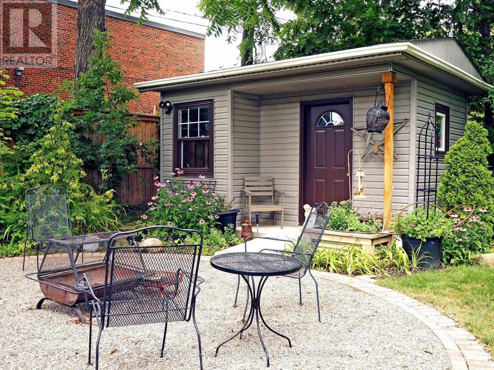 29 Bedford Park Avenue, Richmond Hill, Ontario L4C 2N9 - Photo 46 - N12993118