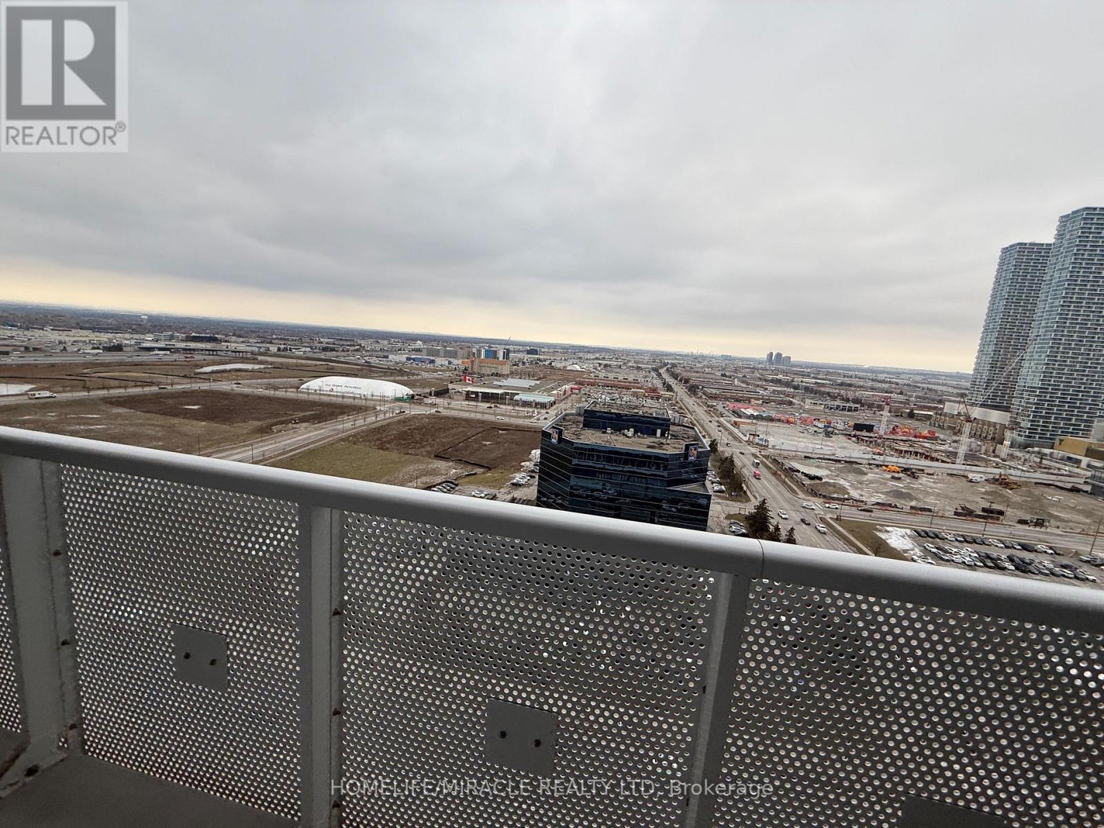 2005 - 8 Interchange Way, Vaughan, Ontario  L4K 0P8 - Photo 26 - N12993146