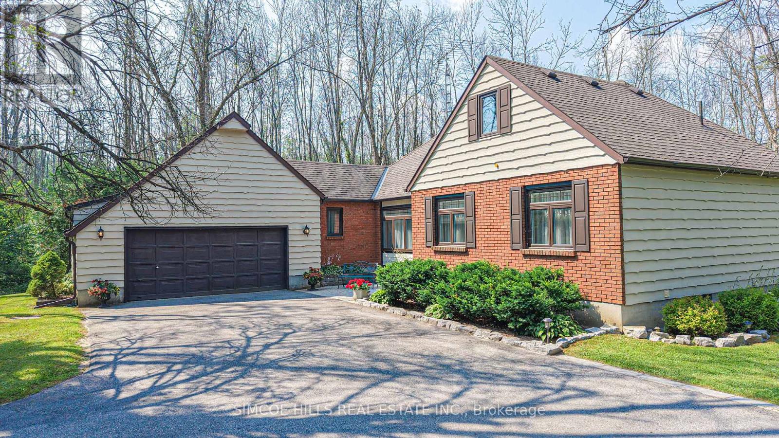 131 Courtland Street, Ramara, Ontario  L3V 6H7 - Photo 3 - S12993082