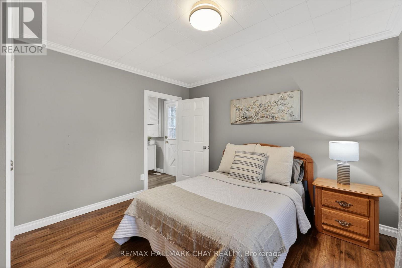 102 Melrose Avenue, Wasaga Beach, Ontario  L9Z 2T1 - Photo 10 - S12993090