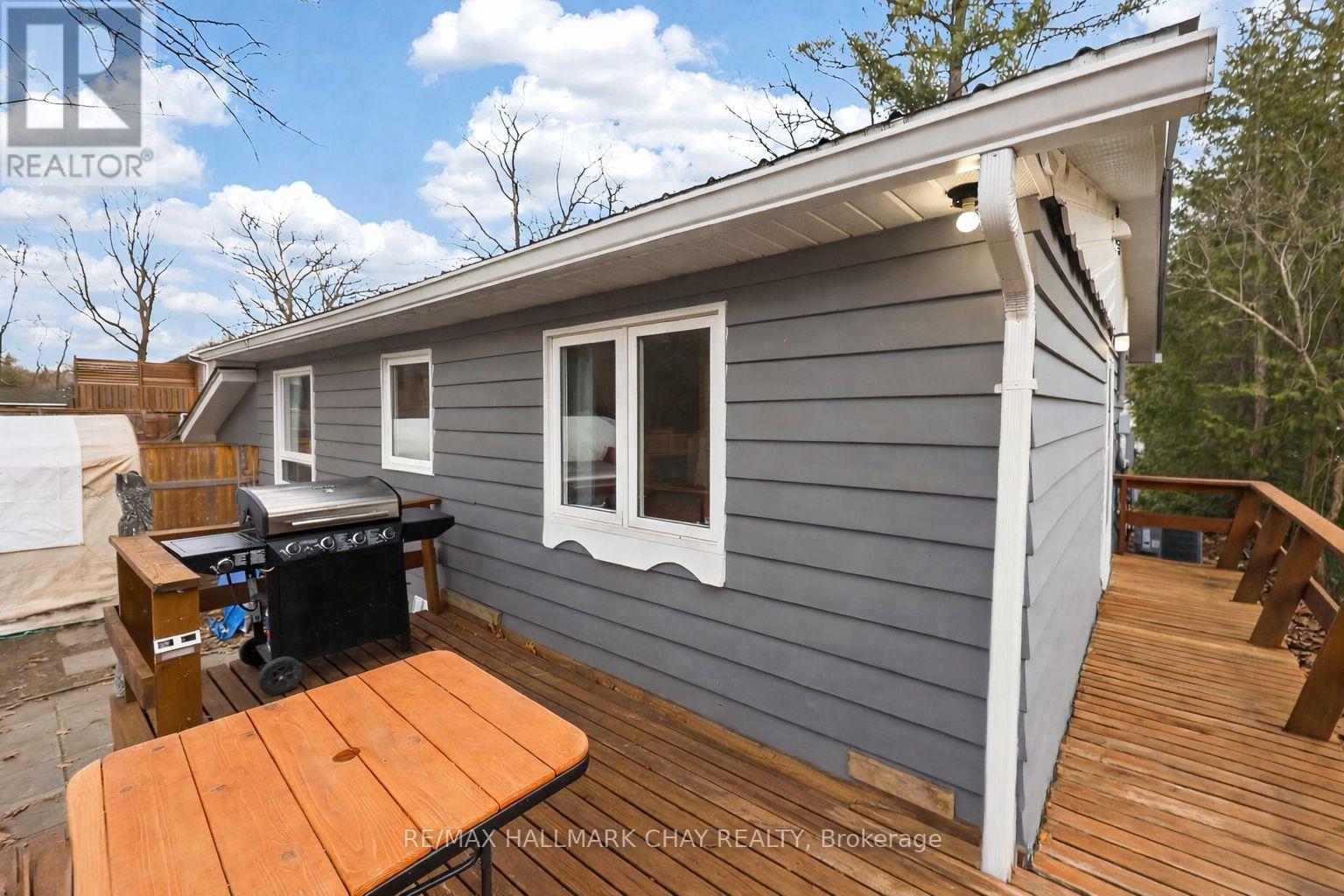 102 Melrose Avenue, Wasaga Beach, Ontario  L9Z 2T1 - Photo 17 - S12993090