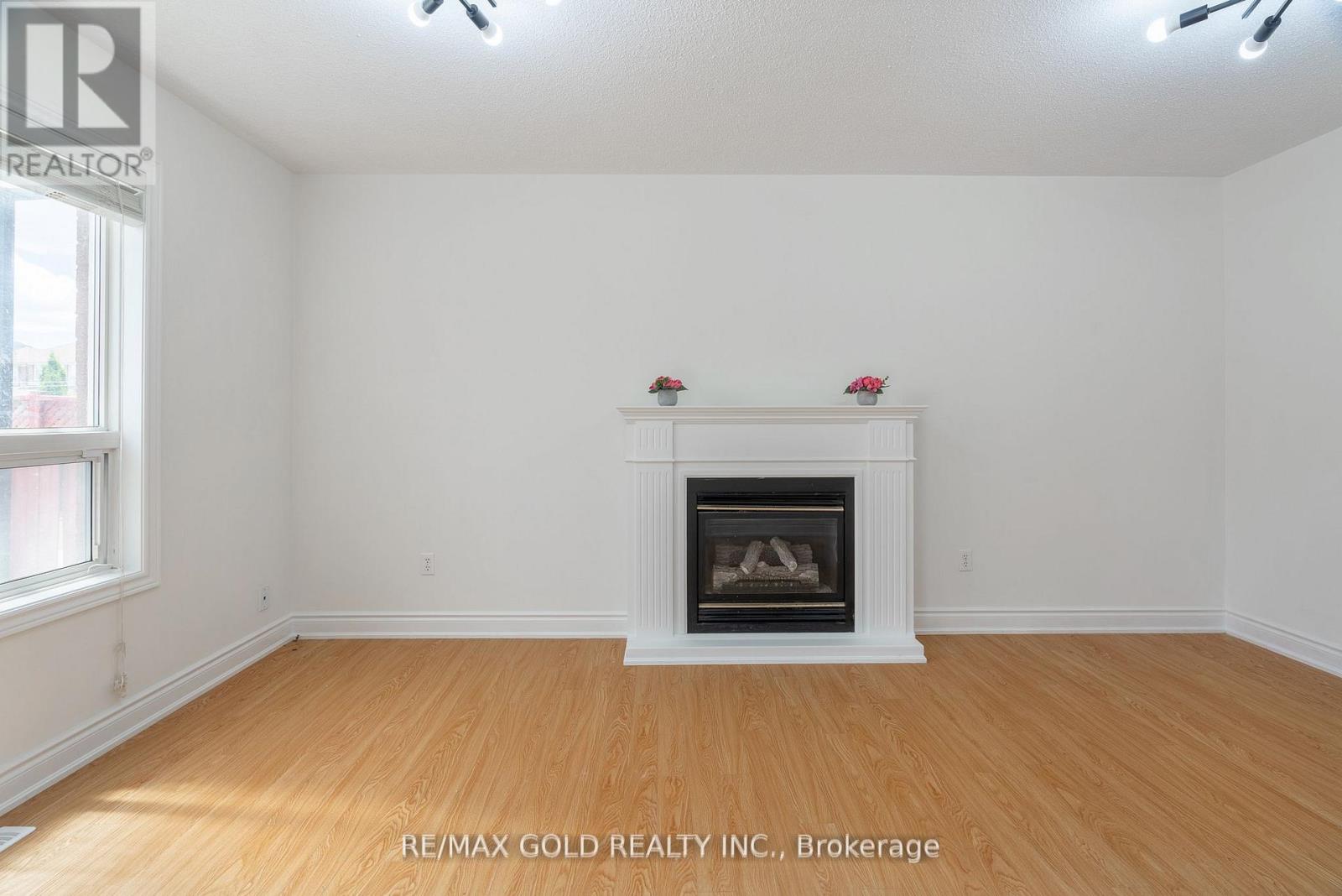 51 Tigerlily Place, Brampton, Ontario  L6R 2C8 - Photo 15 - W12992936