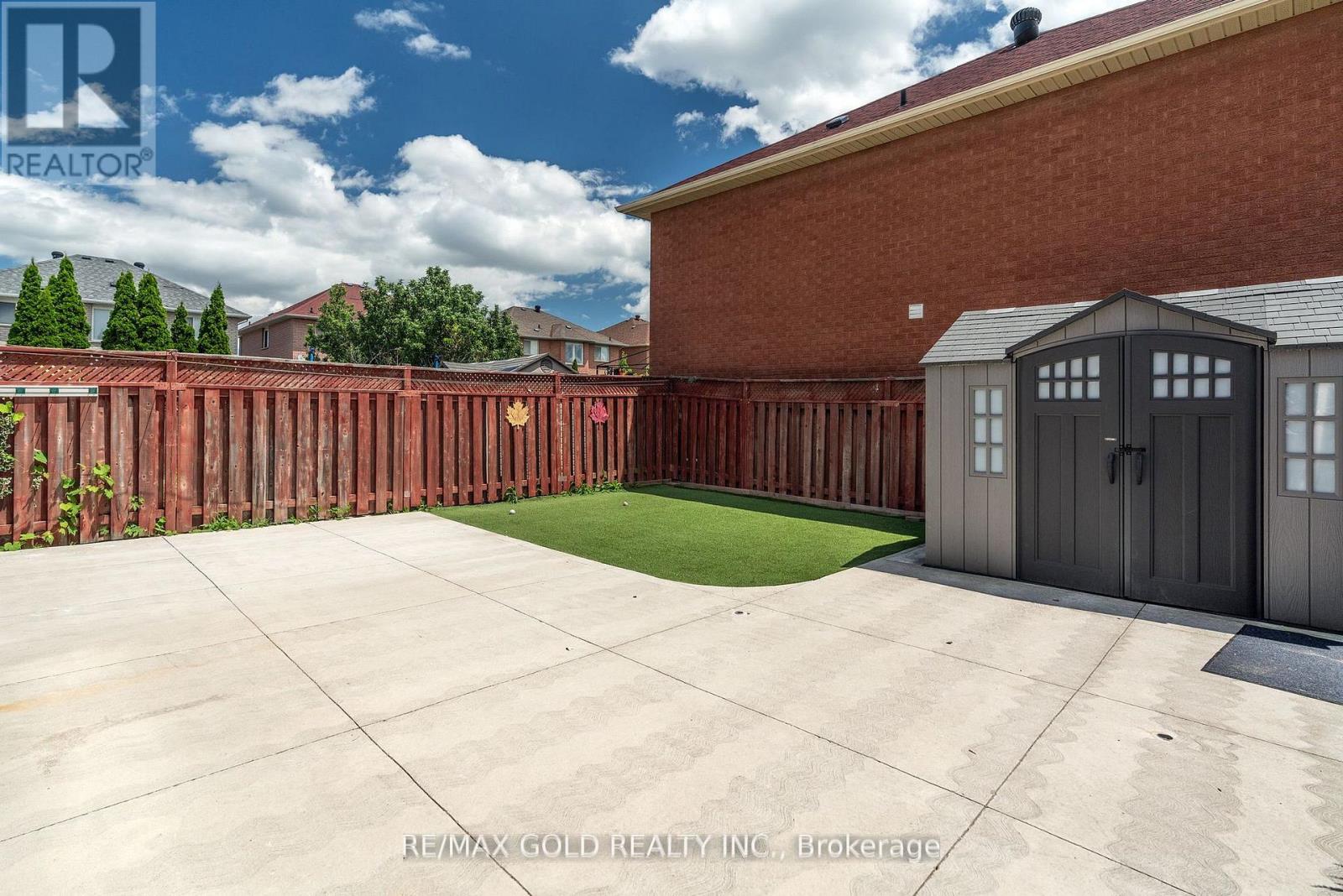 51 Tigerlily Place, Brampton, Ontario  L6R 2C8 - Photo 34 - W12992936