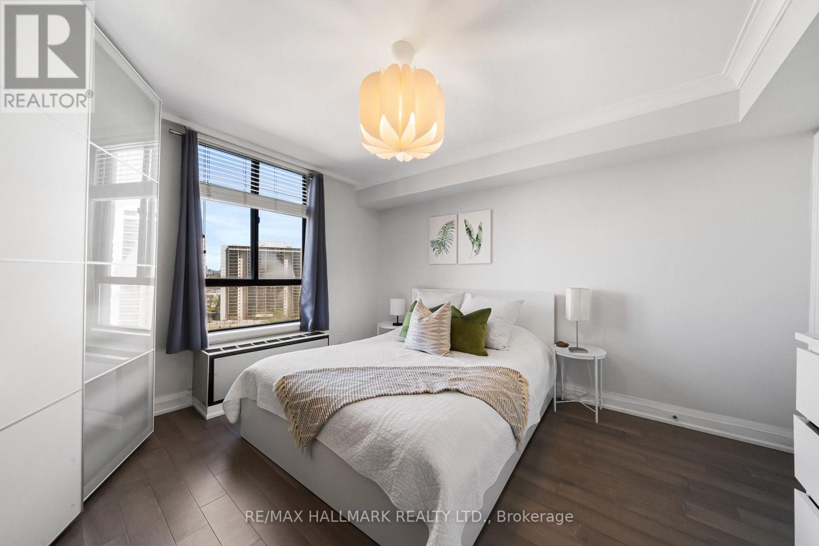 Ph1 - 296 Mill Road, Toronto, Ontario M9C 4X8 - Photo 18 - W12992942