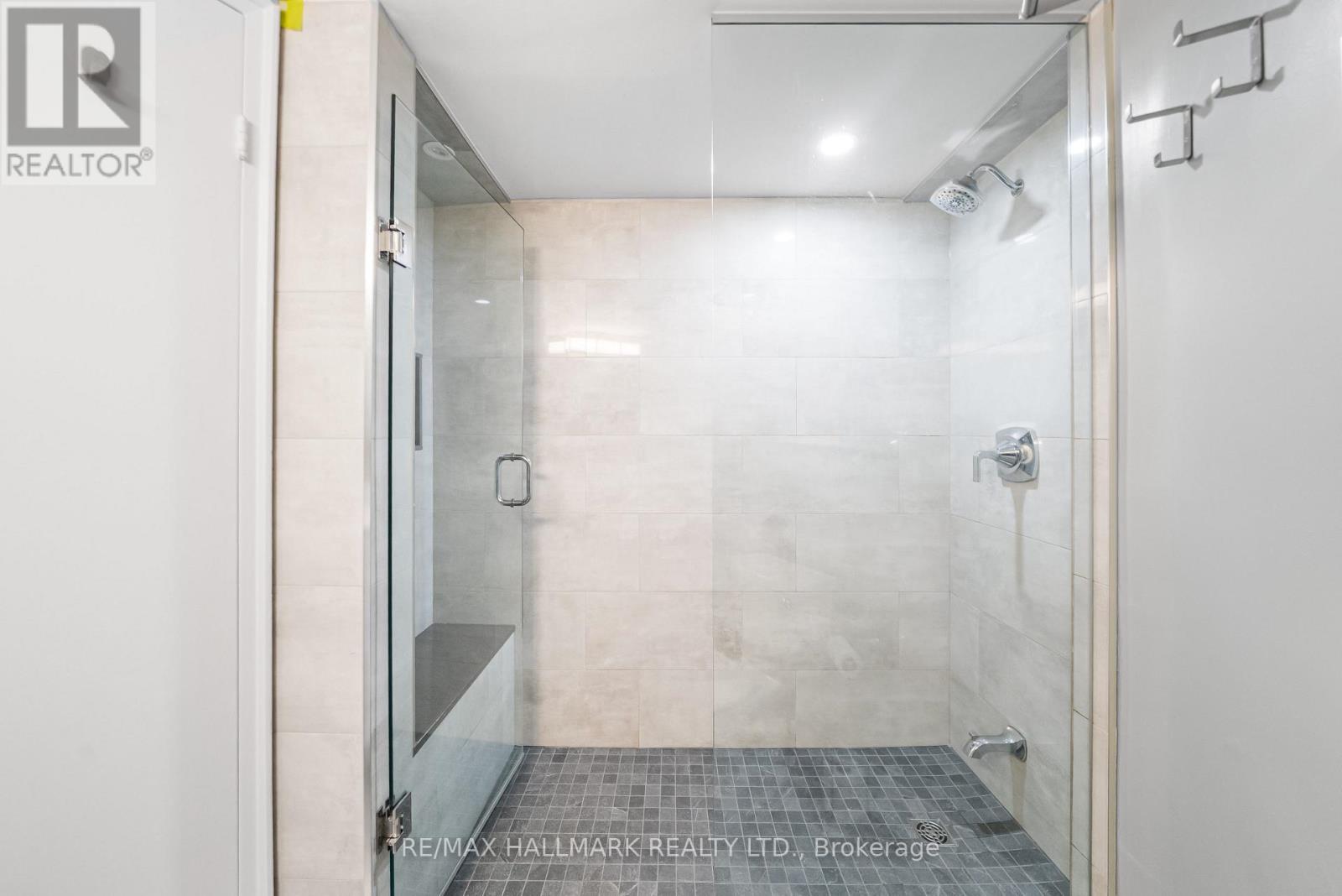 Ph1 - 296 Mill Road, Toronto, Ontario M9C 4X8 - Photo 23 - W12992942