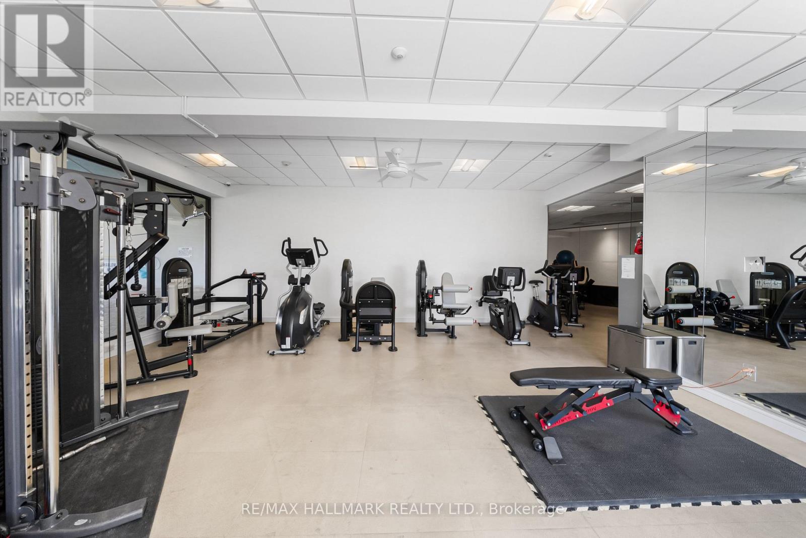 Ph1 - 296 Mill Road, Toronto, Ontario M9C 4X8 - Photo 33 - W12992942