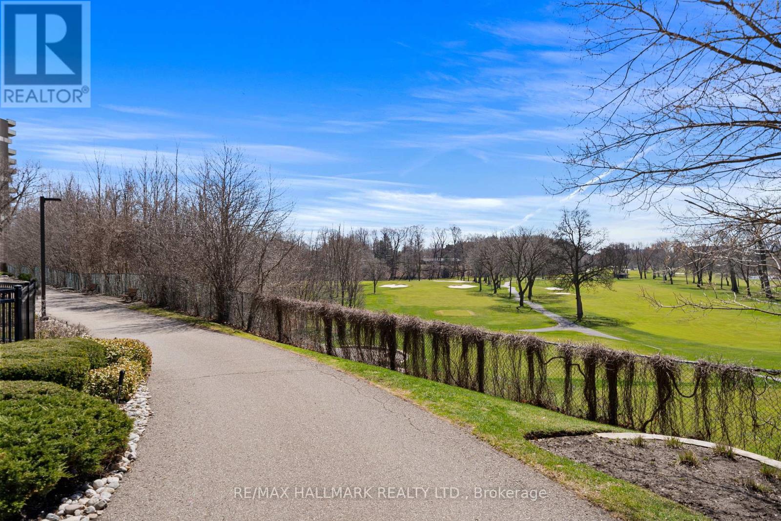 Ph1 - 296 Mill Road, Toronto, Ontario M9C 4X8 - Photo 44 - W12992942