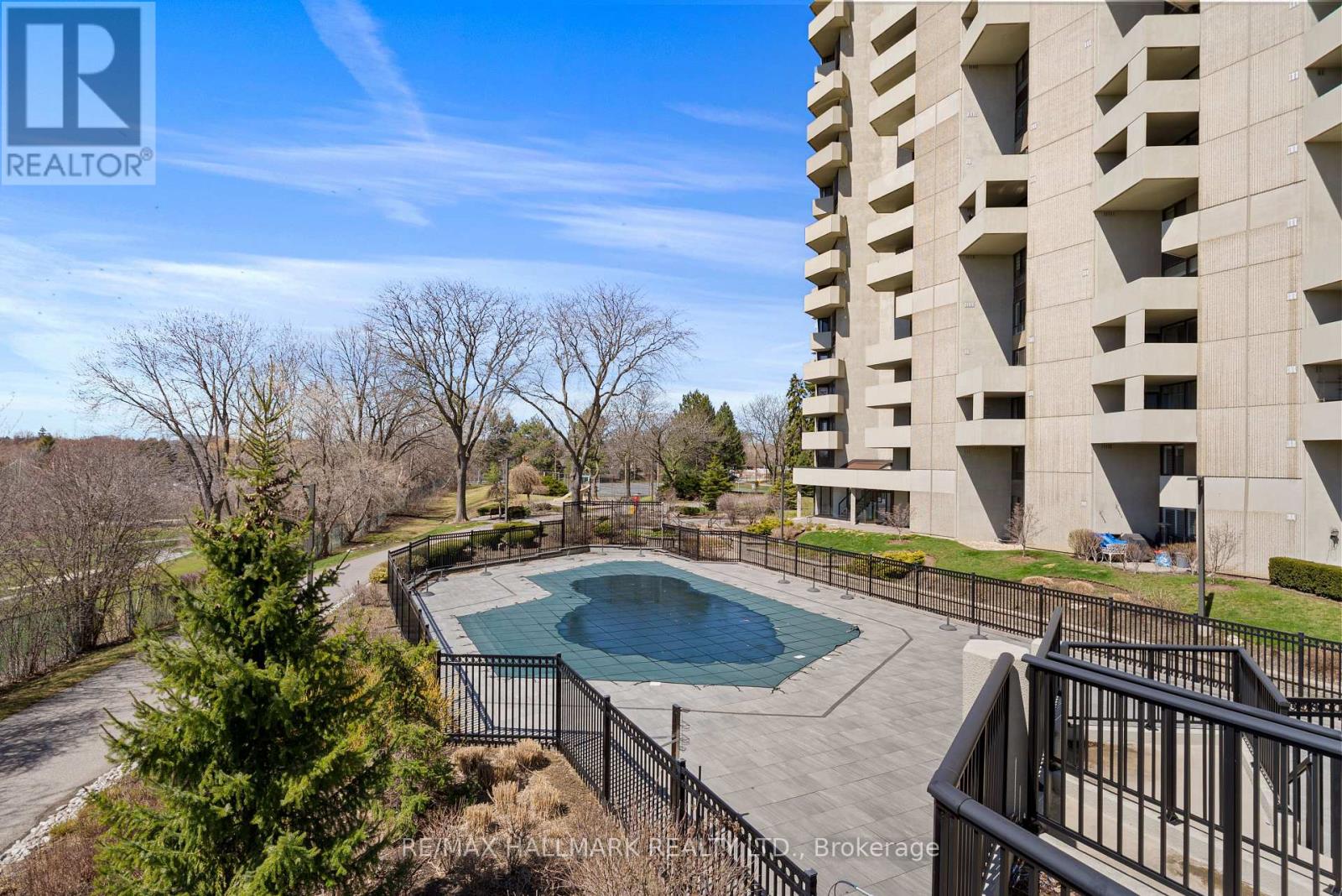 Ph1 - 296 Mill Road, Toronto, Ontario M9C 4X8 - Photo 48 - W12992942