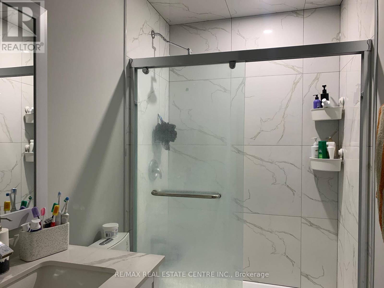 34 Caledonia Road, Orangeville, Ontario L9W 2V3 - Photo 7 - W12992946