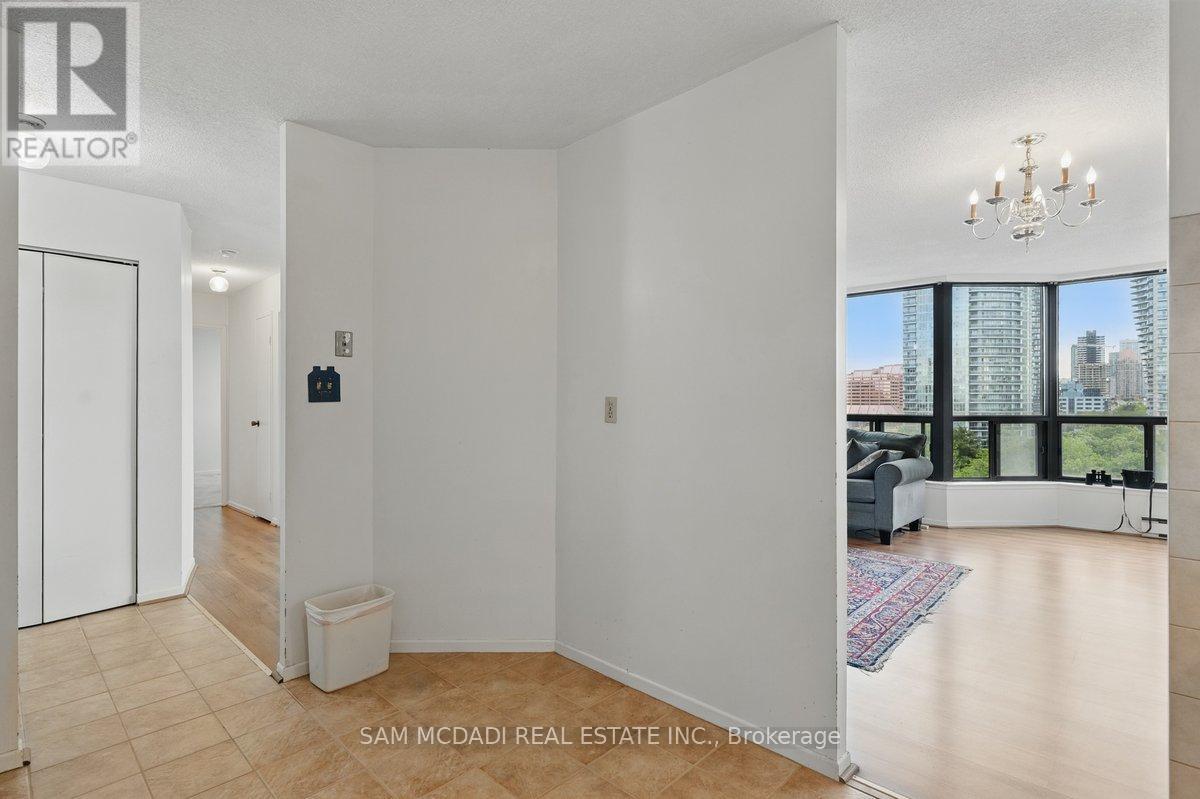 1203 - 200 Robert Speck Parkway, Mississauga, Ontario  L4Z 1S3 - Photo 13 - W12992968