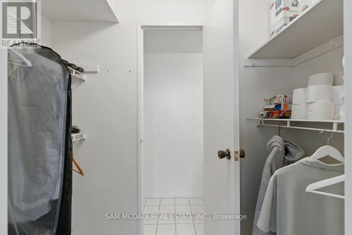 1203 - 200 Robert Speck Parkway, Mississauga, Ontario  L4Z 1S3 - Photo 17 - W12992968