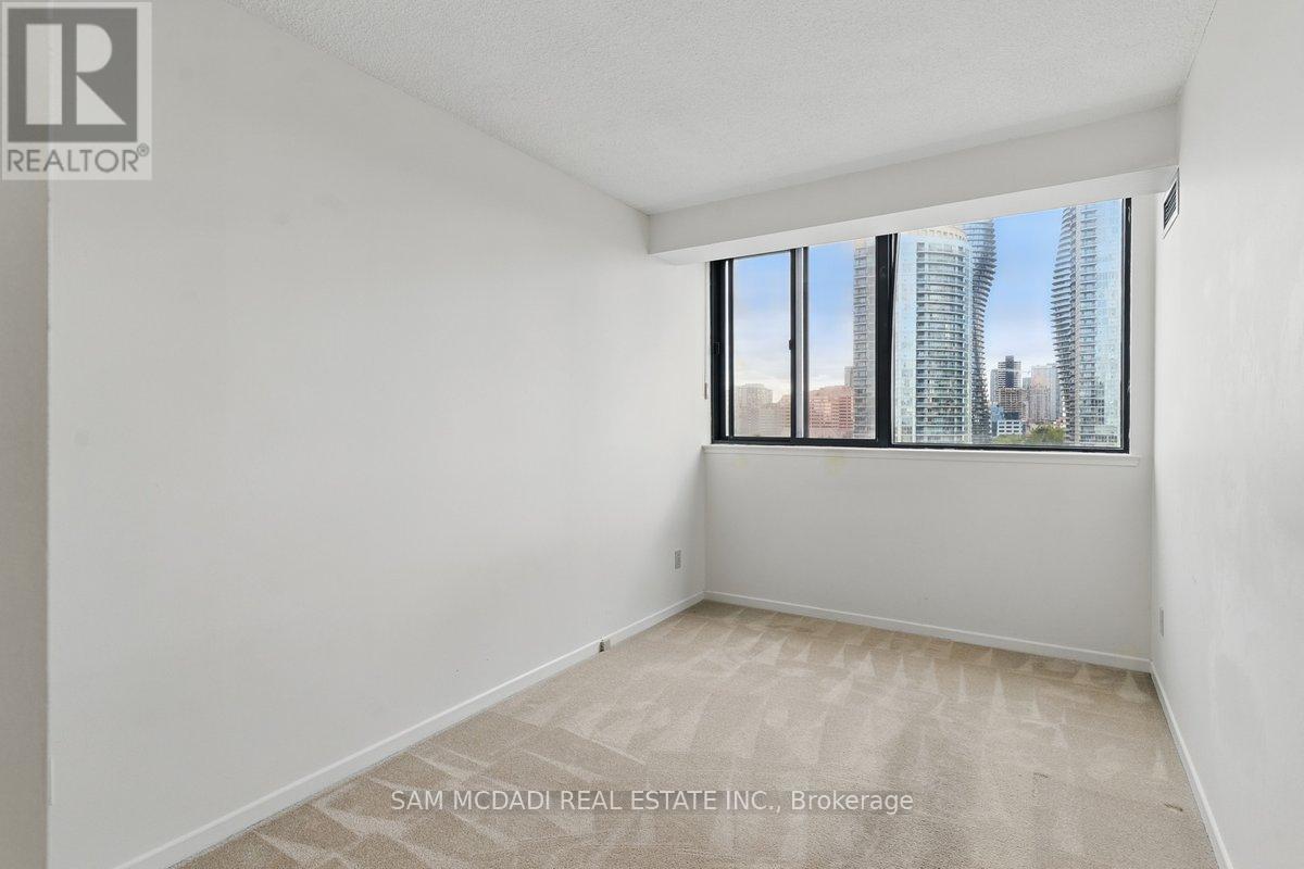 1203 - 200 Robert Speck Parkway, Mississauga, Ontario  L4Z 1S3 - Photo 19 - W12992968