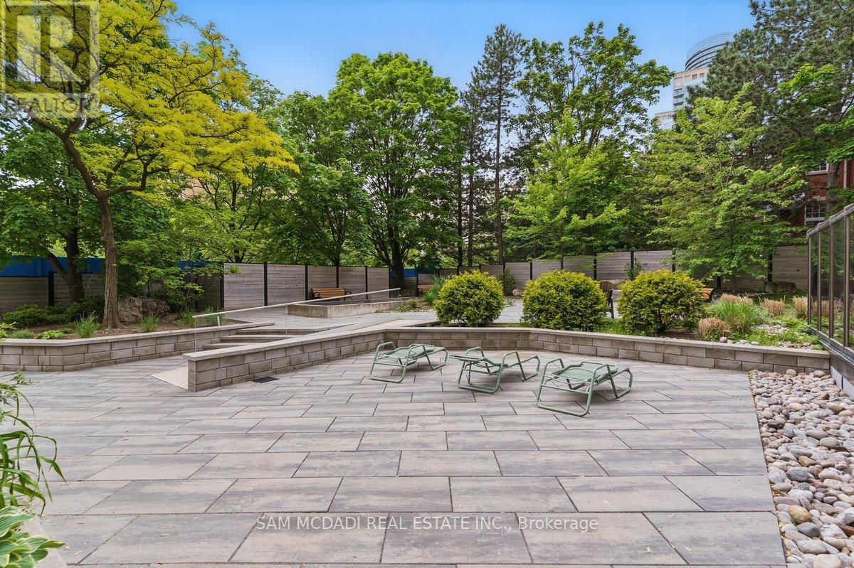 1203 - 200 Robert Speck Parkway, Mississauga, Ontario  L4Z 1S3 - Photo 26 - W12992968