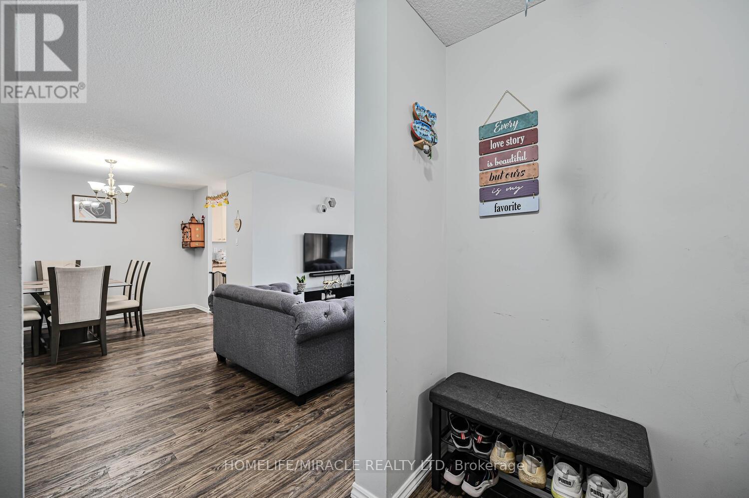 2110 - 4 Kings Cross Road, Brampton, Ontario L6T 3X8 - Photo 11 - W12992984