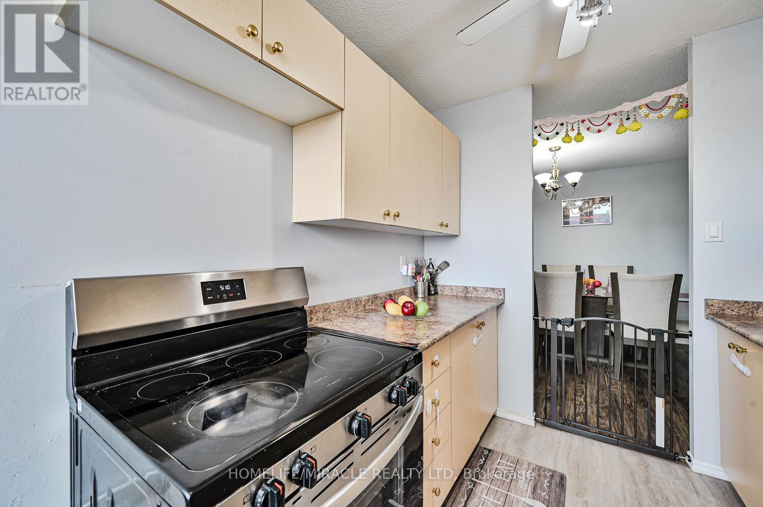 2110 - 4 Kings Cross Road, Brampton, Ontario L6T 3X8 - Photo 24 - W12992984