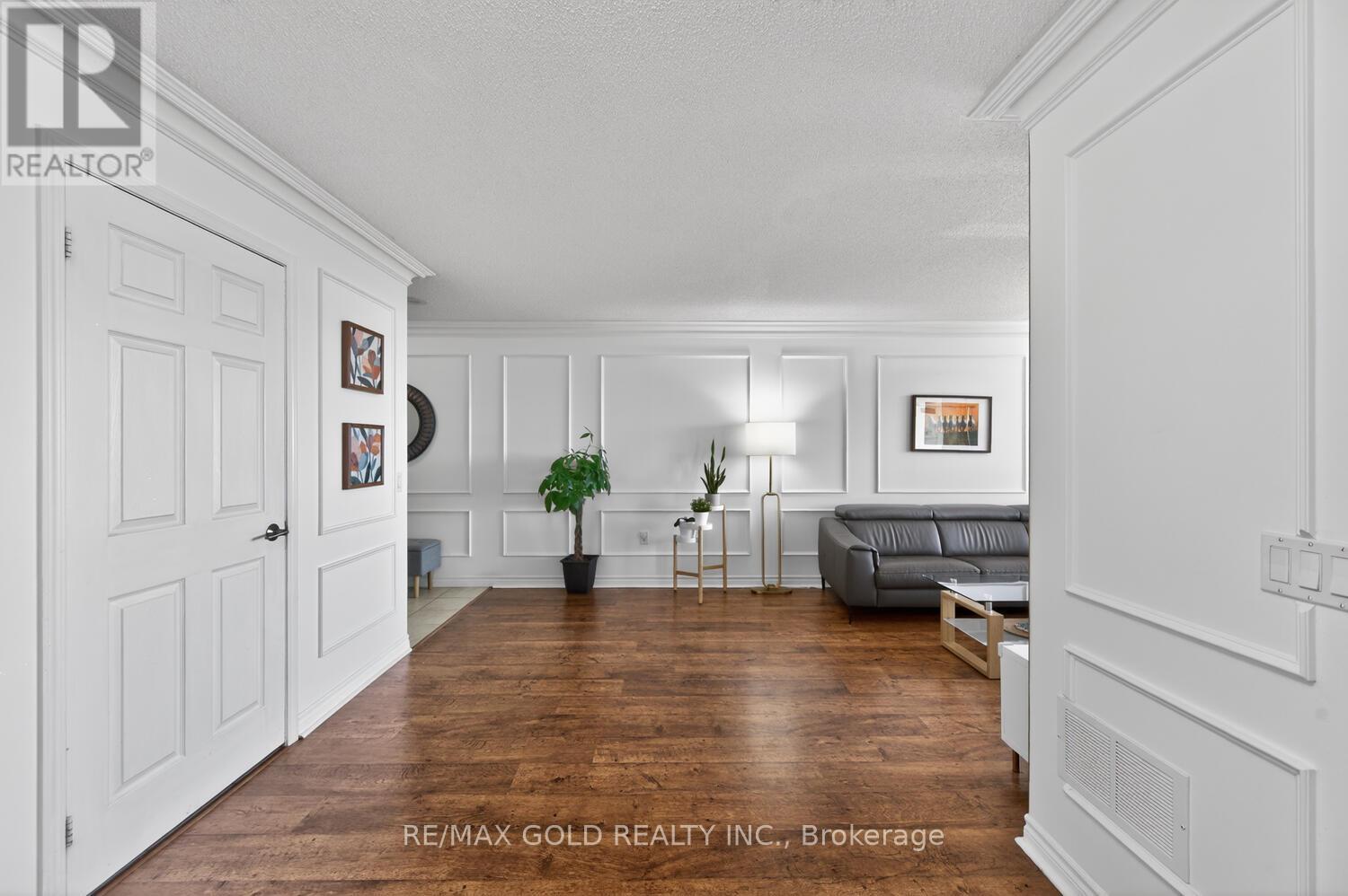 1411 - 55 Strathaven Drive, Mississauga, Ontario L5R 4G9 - Photo 10 - W12992986