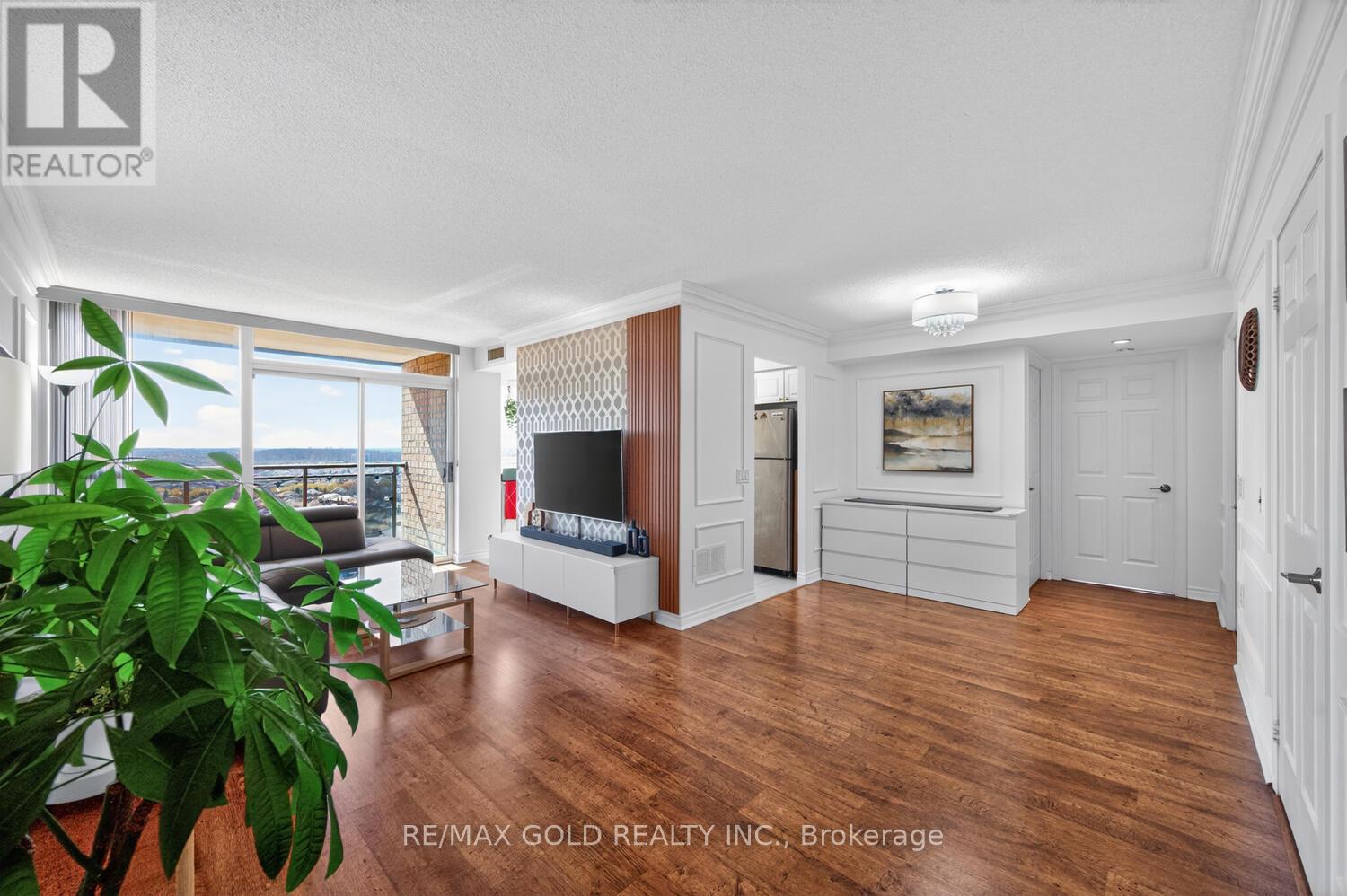 1411 - 55 Strathaven Drive, Mississauga, Ontario L5R 4G9 - Photo 8 - W12992986