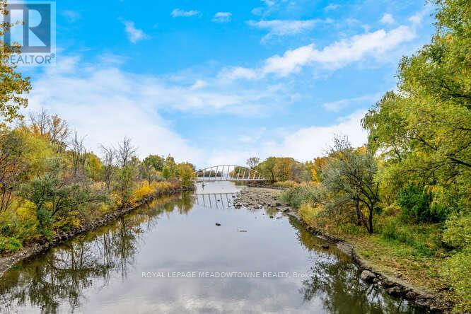 703 - 2230 Lakeshore Boulevard W, Toronto, Ontario  M8V 0B2 - Photo 25 - W12993008