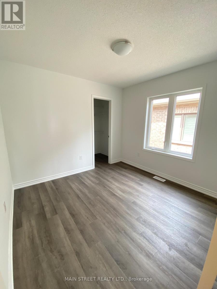 867 Whitlock Avenue, Milton, Ontario L9E 1R8 - Photo 12 - W12993022